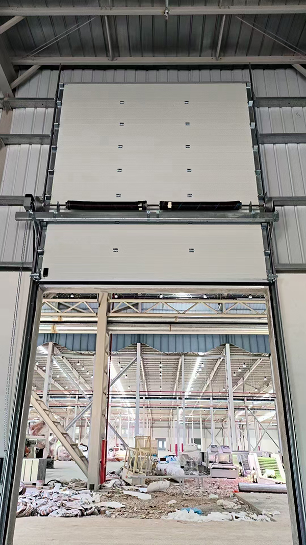 沙湾工业提升门