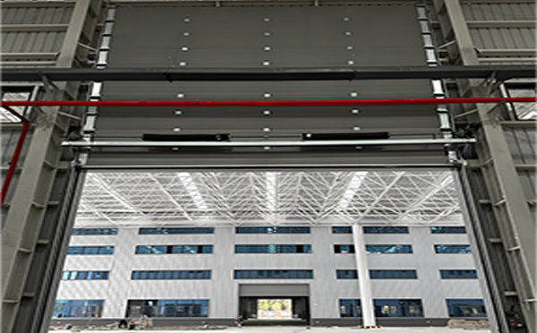 沙湾工业提升门