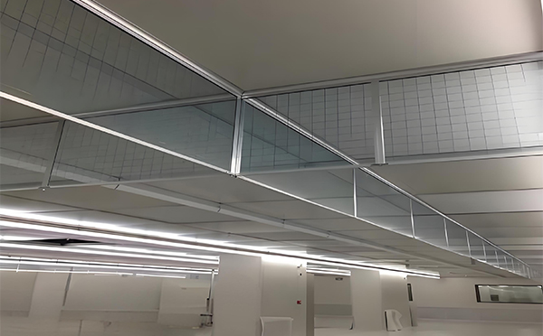 沙湾玻璃挡烟垂壁