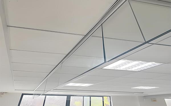 沙湾玻璃挡烟垂壁