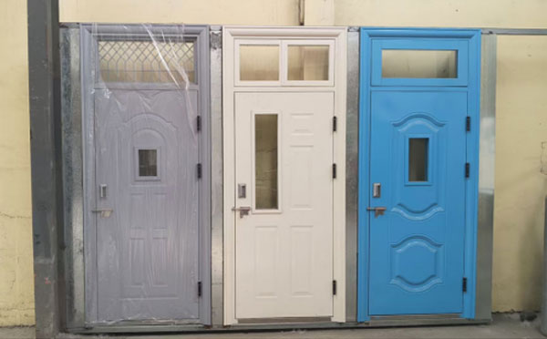 沙湾学校教室门