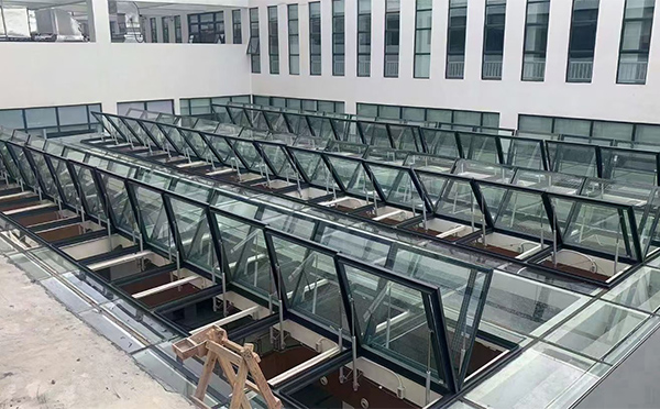 百安科技有限公司近期沙湾排烟窗项目案例分享