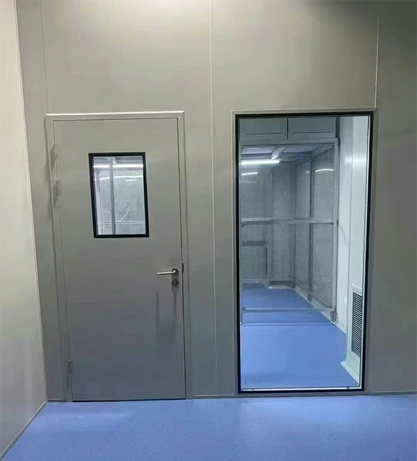 学校教学楼完成沙湾防火门标准化安装